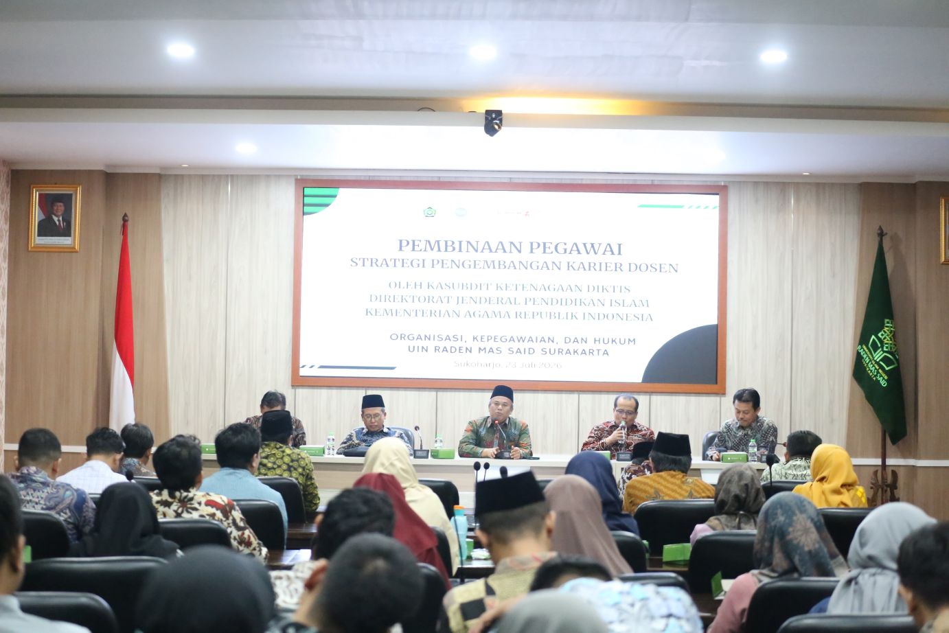 OKH UIN Raden Mas Said Surakarta Gelar Pembinaan Pegawai Bahas Strategi Pengembangan Karier Dosen