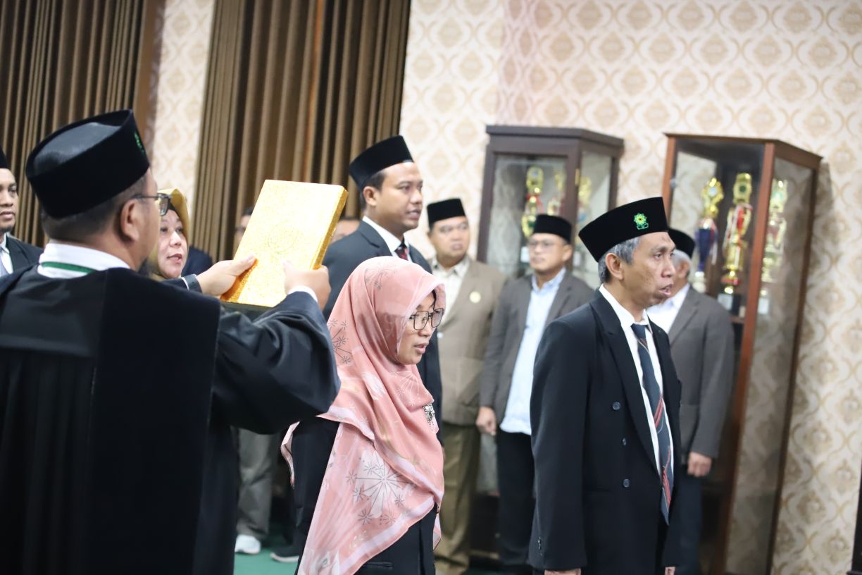 UIN Raden Mas Said Surakarta Lantik Dekan dan Wakil Dekan Fakultas Sains dan Teknologi serta Fakultas Tarbiyah
