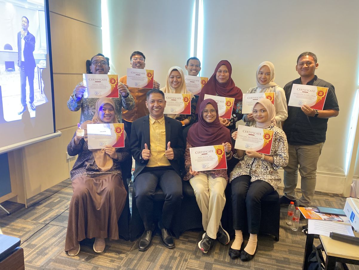 Taklukkan Public Speaking dalam 2 Hari